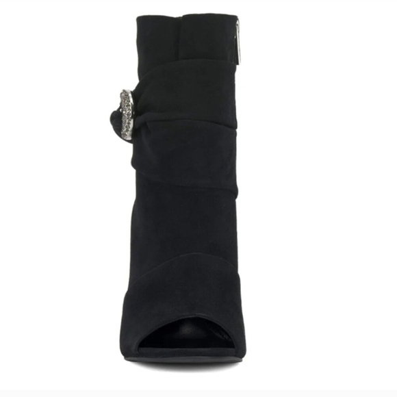 🖤🔹️Vince Camuto🔹️ Womens ANTAYA Suede Peep Toe Ankle Booties Shoes - Picture 5 of 6